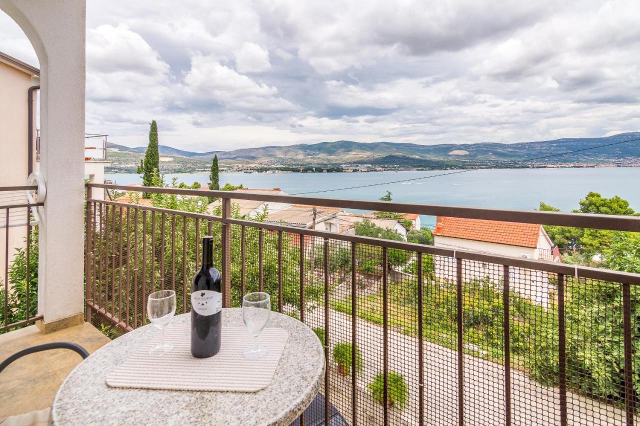 Cheap Apartment Tanja Trogir Exterior foto