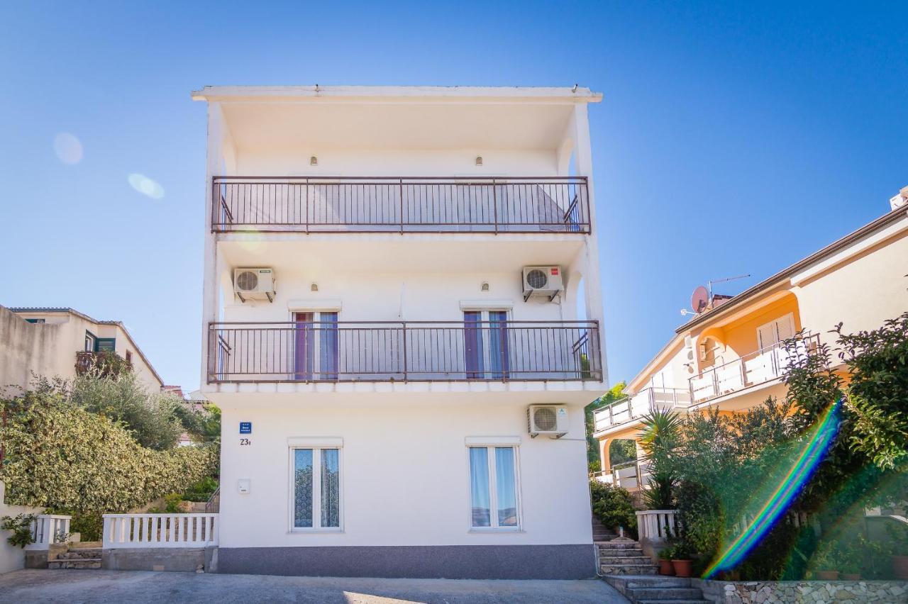 Cheap Apartment Tanja Trogir Exterior foto