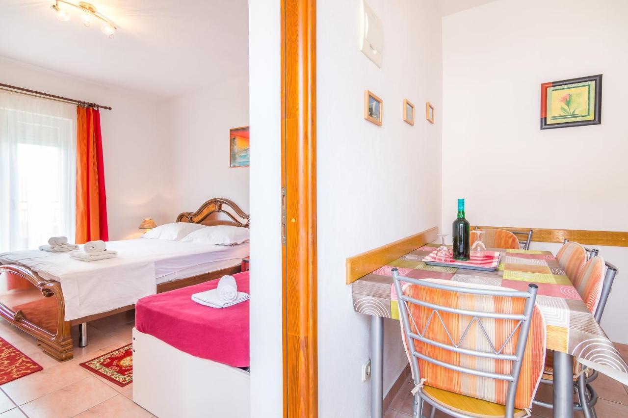 Cheap Apartment Tanja Trogir Exterior foto