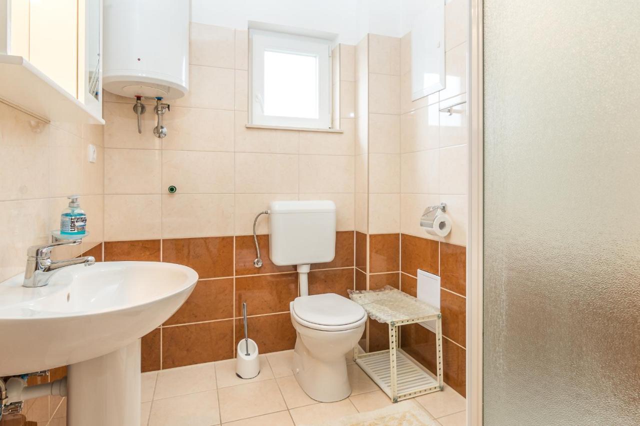 Cheap Apartment Tanja Trogir Exterior foto