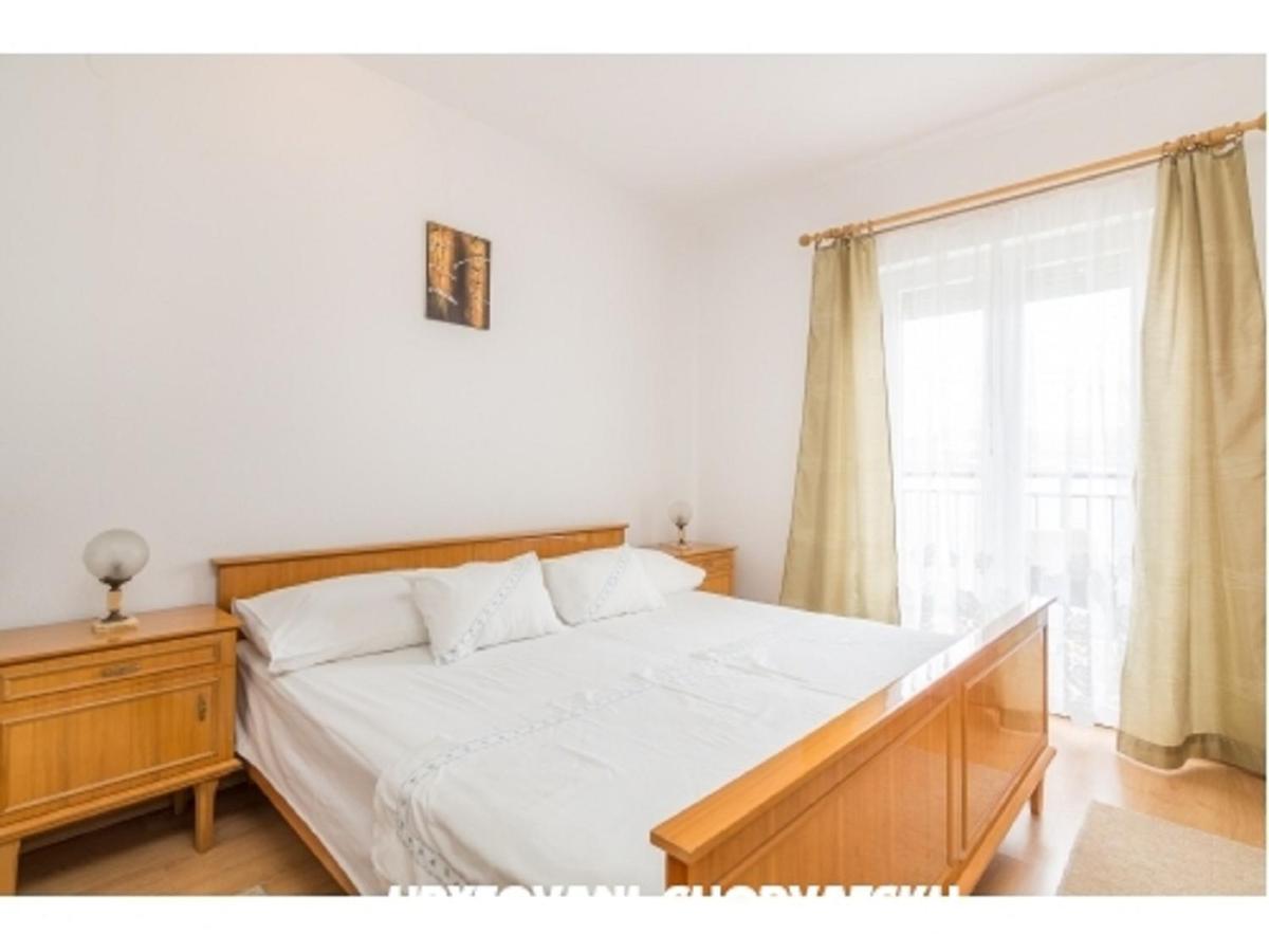 Cheap Apartment Tanja Trogir Exterior foto
